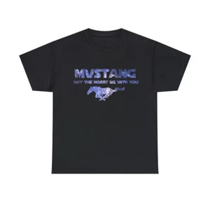 Mustang - May The Horse Be With You camiseta de algodón pesado unisex - Imagen 1 de 37