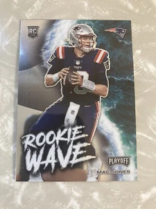 2021 Playoff MAC JONES Rookie Wave RC Card #RW-MJO Patriots Jaguars Alabama - Bild 1 von 3