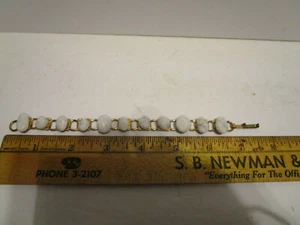 Vintage Handcrafted GENUINE MARBLE Gold Tone 7 inch BRACELET - Imagen 1 de 3