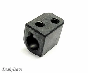 Abrazadera de aguja, XA0643151, BROTHER LS1217 LS1520 LS17 LS1817 LS2125 LS2129 + - Imagen 1 de 9