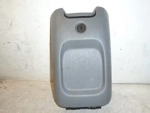 2004-2007 Chrysler Town & Country Center Console Lid Armrest - Bild 1 von 4