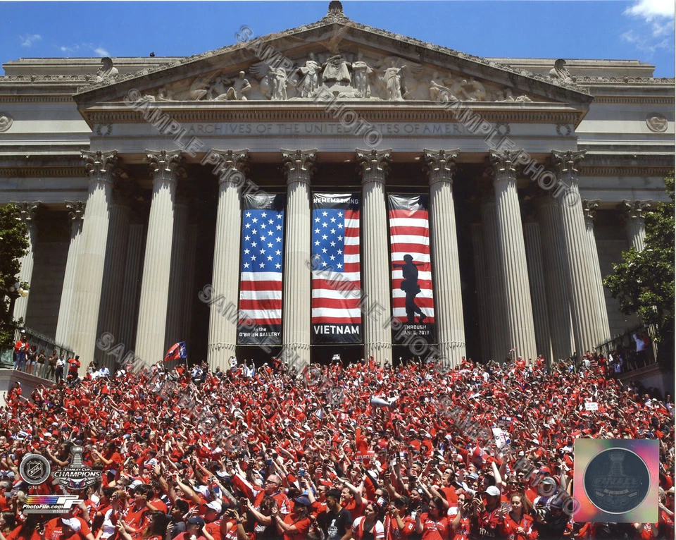 Foto 8x10 Washington Capitals 2018 NHL Stanley Cup® Champions Victory Parade Foto 1 de 1