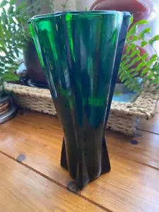 Vintage MCM Anchor Hocking Emerald Green Atomic Glass Vase - Picture 1 of 6