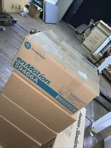 Georgia Pacific Edelstahl automatischer Papierhandtuchspender enMotion 59466A - Bild 1 von 6