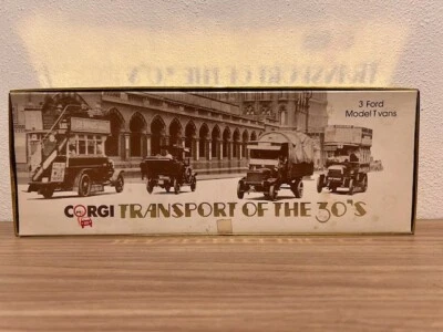 Corgi "Transport of the 30's" 3 Ford Model T Vans  - Immagine 1 di 2