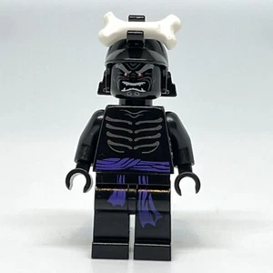 Lego Ninjago Lord Garmadon Minifigur - Schwarzer Samurai Helm mit Knochen - Bild 1 von 3