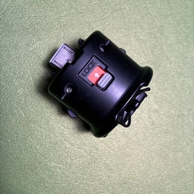 Adaptador Nintendo Wii Motion Plus OEM Motion Plus Genuino Negro RVL-026 G Foto 1 de 4