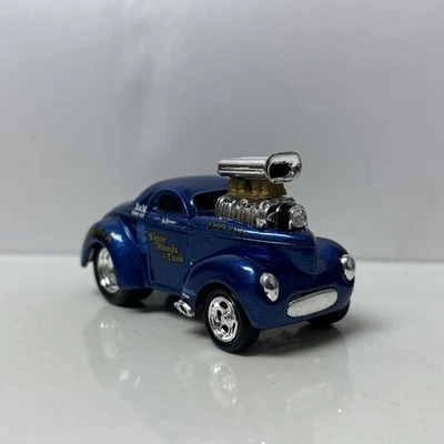 1941 41 Willys Coupe Collectible 1/64 Scale Diecast Diorama Model - Image 1 of 4