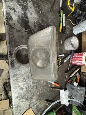 LUZ ANTINIEBLA MITSUBISHI 3000GT lado derecho 1991-1993 PASAJERO buen cristal ver información Foto 1 de 3