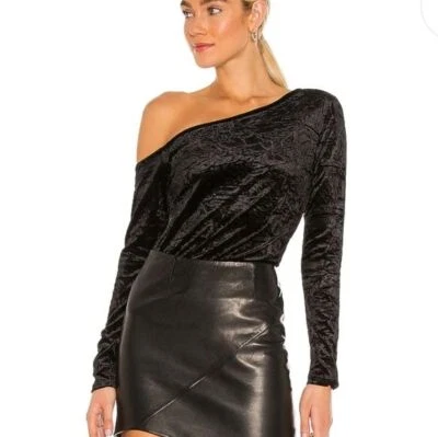 Camisa 525 America Mujer XS Asimétrica Un Hombro Elastizada Terciopelo Vacaciones Nueva Foto 1 de 4