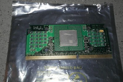 INTEL CELERON SL2Y2 300/66 300MHz FSB SLOT 1 CPU processor WORKING  MALAY - Image 1 of 3