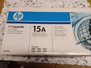 Original OEM HP 15a schwarz LaserJet Tonerkassette Farbe C7115a - neu versiegelt - USA - Bild 1 von 3