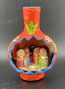 Beautiful Mexican Clay Art Pottery Miniature Nativity Scene Cancun Mexico - Picture 1 of 17