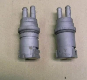 TRIUMPH 650 750 BLOQUES DE TAPPET ESTILO TARDÍO CON TAPPETS - Imagen 1 de 1