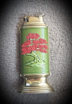 Encendedor de mesa vintage EVANS esmalte verde estilo asiático árbol coleccionistas  Foto 1 de 4