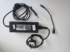 Genuine HP Compaq 593976-001 648964-001 481420-001 AC Power Adapter + Plug part - Photo 1/6