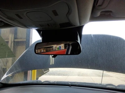 Used Front Center Interior Rear View Mirror fits: 2018 Jeep Renegade manual dimm - Image 1 of 4