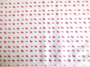 VINTAGE LIGHT WT COTTON FABRIC SMALL PINK CHICKS AND RED FLOWERS 33" X 44" - Picture 1 of 3
