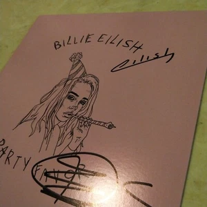 RARE SIGNED Billie Eilish - party favor FINNEAS & Billie autograph - Picture 1 of 2