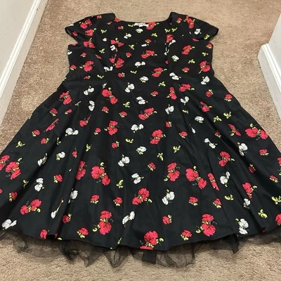 VESTIDO DE FIESTA ESTILO VINTAGE ESTAMPADO FLORAL JOE BROWNS TALLA US 16 ESCOTE CORAZÓN Foto 1 de 4