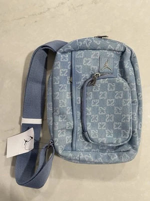 Bolso Bandolera Jordan Monograma (3L) Nuevo con Etiquetas Foto 1 de 4