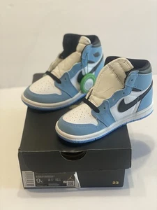 Air Jordan 1 Retro High OG (TD), weiß schwarz und University Blue Größe 9C - Bild 1 von 6