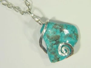 BUTW Hammered Sterling Silver 33mm Wire Wrapped Kingman Turquoise Pendant 0249E - Picture 1 of 4