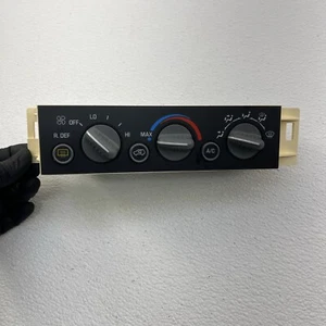 96-99 Chevy GMC Truck SUV Climate Control Unit A/C Heater Temp Module 09378805 - Picture 1 of 20