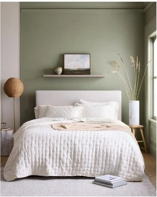 NWOT QUINCE EUROPEAN LINEN DREAM QUILT SET TWIN WHITE RETAIL $189.90 - Image 1 of 4