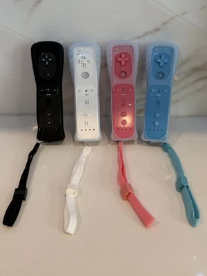4 Pack Motion Plus Wii Remote Controller with Silicone Case & Strap - Image 1 of 4