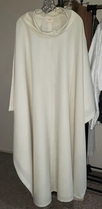 PRIEST CLERGY OFFICIANT CHASUBLE VESTMENT CREAMY WHITE UNADORNED COWL NECK L-XL - Picture 1 of 6