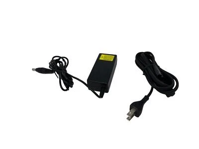 Genuine Toshiba Laptop Charger AC Power Adapter PA3822U-1ACA 19V 2.37A 45W  - Image 1 of 4