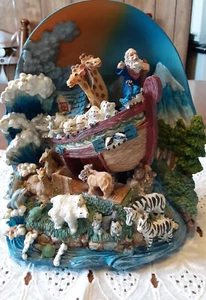 VTG Noah's Ark Moves Music Box Plays Oh What a Beautiful Morning - Works !! 8" - Picture 1 of 3
