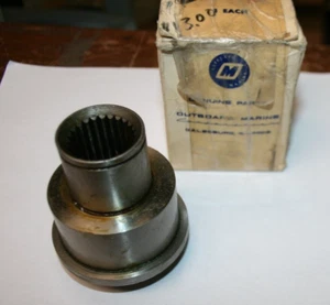 NEW OEM JOHNSON EVINRUDE Electric Shift REAR Outboard CLUTCH Hub # 378625 - Picture 1 of 1