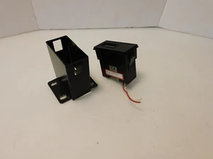 RED LIONS CUB 3T SWITCH CONTACT HOUR METER CUB3T000 - Picture 1 of 6