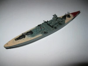 nave militare plastica vintage - Foto 1 di 2