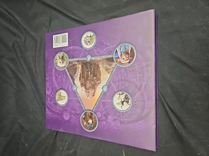 The Dark Crystal: Age of Resistance Book: Inside the Epic Return to Thra - Picture 1 of 1