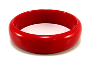 Vintage Cherry Red Color Spot Lucite Bangle Bracelet - Picture 1 of 5
