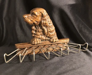 Vintage Syroco OrnaHolz Spaniel Hund Bindegürtel Schal Wandregal ~ Leinenaufhänger - Bild 1 von 5