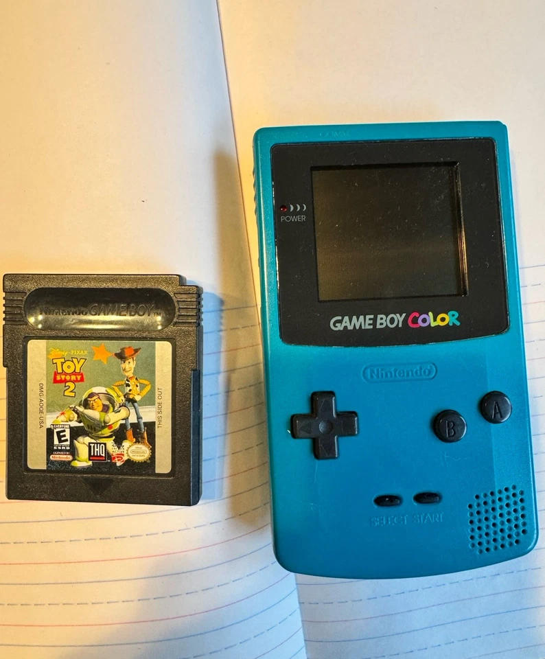 Consola Nintendo Game Boy Color Teal Probada Funciona✅Con Juego Disney Toy Story 2 GBC Foto 1 de 4
