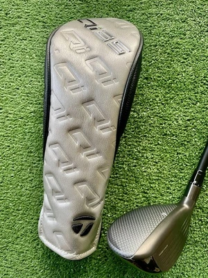 Taylormade Qi35 Hybrid 4 Rescue Regular Flex Right Handed Mens Golf Club - Image 1 of 4