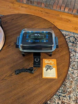 Sartén eléctrica Presto WeeFry de colección: modelo 01/WFS1, antiadherente, 1977 (probada) Foto 1 de 4