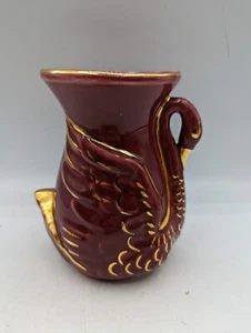 Schwan Vase Burgund mit Goldakzenten Shawnee Keramik gemarkt USA 806 Vintage - Bild 1 von 8