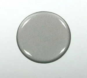 25mm DIAMETER SILVER ROUND STICKER WITH TOUGH HARD WEARING HIGH GLOSS DOMED GEL - Picture 1 of 2