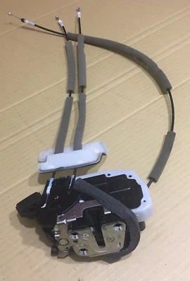 GARANTÍA DE POR VIDA 09 - 14 Nissan Máxima genuino cerradura de puerta actuador pestillo DELANTERO DERECHO Foto 1 de 4