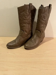 Charles Albert Damen bestickt modern Western Cowboystiefel in Hellbraun Größe 8 - Bild 1 von 8