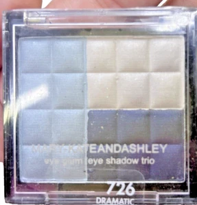 Mary Kate And Ashley Eye Glam Eye Shadow Trio 726 Dramatic Blue - Picture 1 of 2