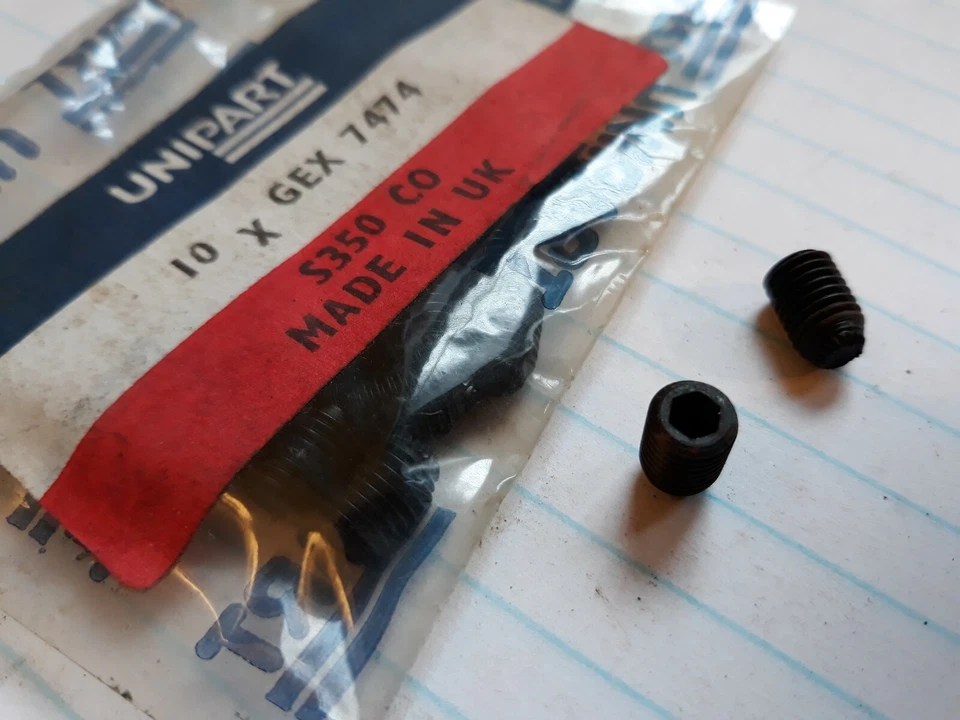 2 x GENUÍNO Jaguar Unipart GEX7474 Parafusos de Grub para Tubo de Escape Traseiro - Imagem 1 de 1