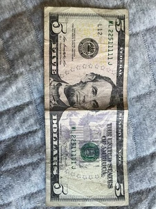 Fancy 2013 $5 Bill ML22511111J Fancy Serial Number 5 1’s In A Row ✨ Repeter - Picture 1 of 2