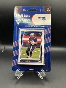 New England Patriots 2021 Donruss NFL Team Set-MAC JONES Rated Rookie, Tom Brady - Picture 1 of 2
